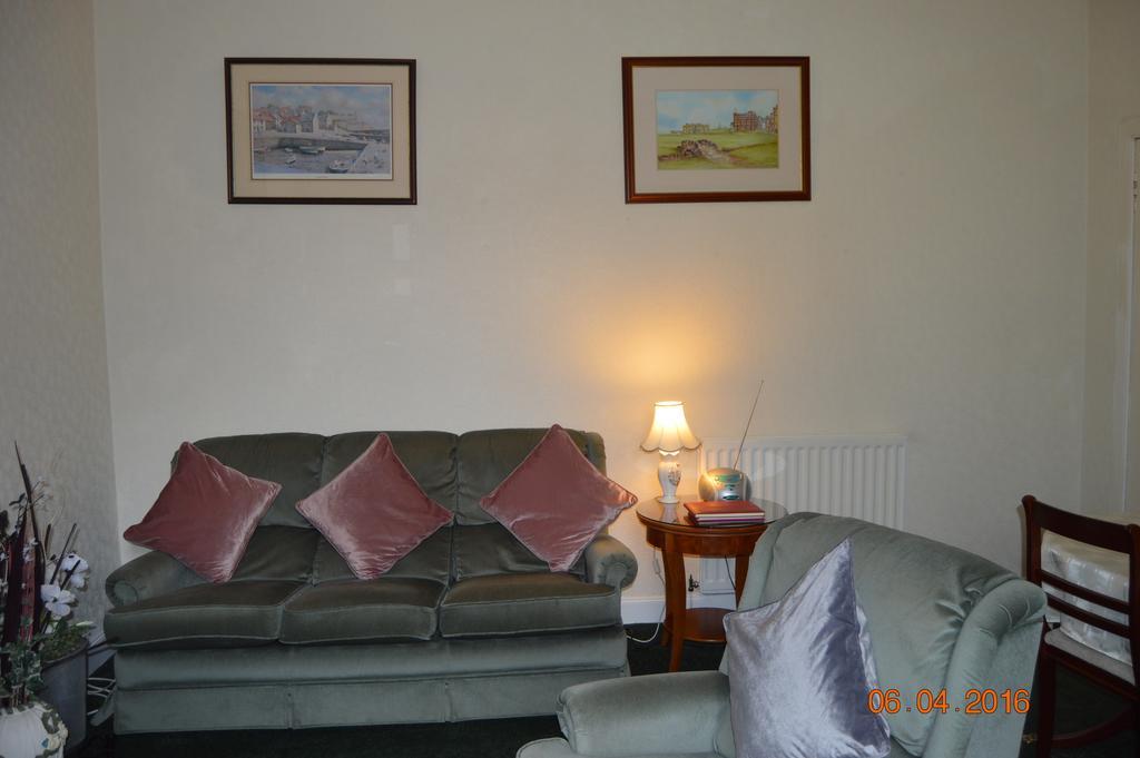 דנפרמליין Carnegie Holiday Cottage מראה חיצוני תמונה