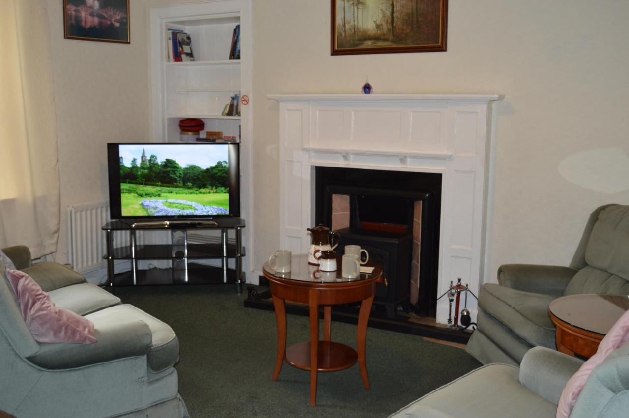 דנפרמליין Carnegie Holiday Cottage מראה חיצוני תמונה